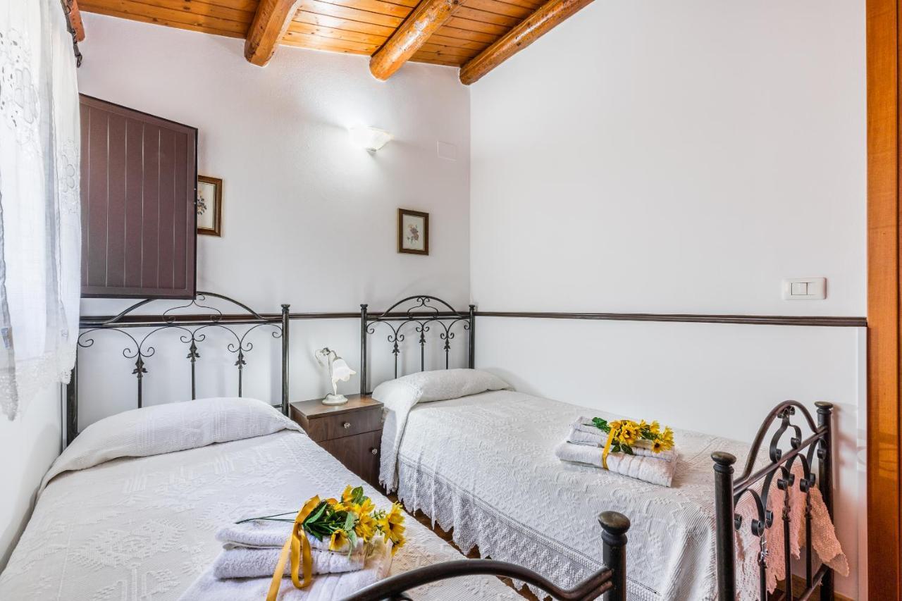 Villa Degli Ulivi Авола Экстерьер фото