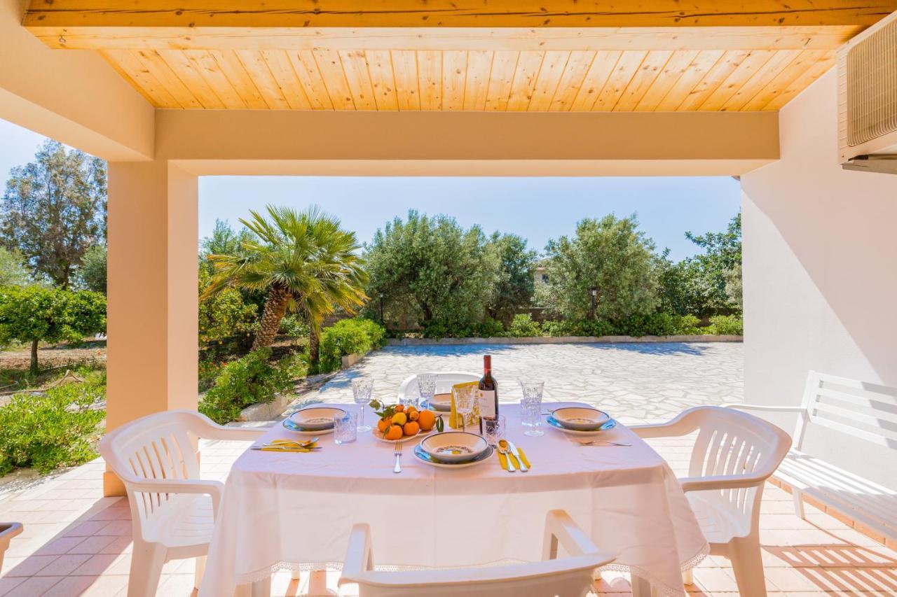 Villa Degli Ulivi Авола Экстерьер фото