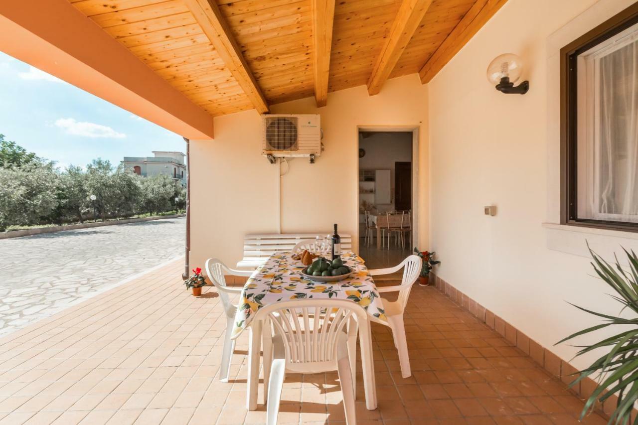 Villa Degli Ulivi Авола Экстерьер фото